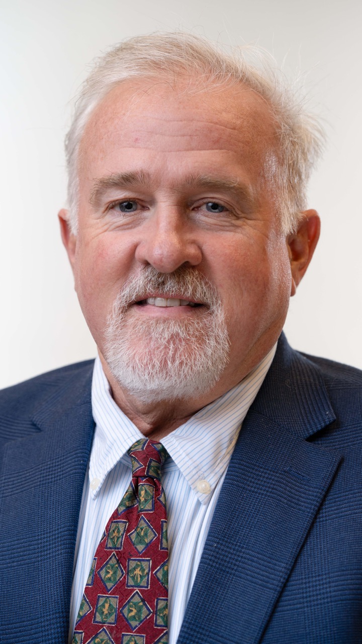 Thomas Chappell headshot